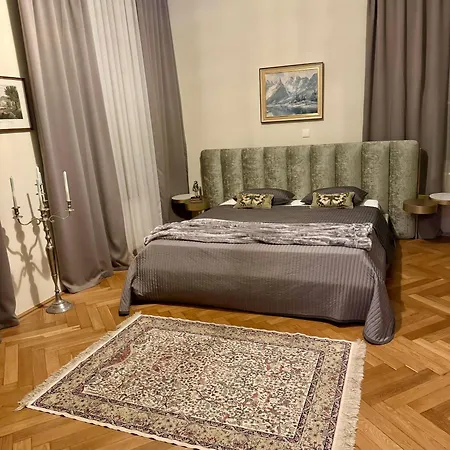 Apartment Wienerwald Vip 2 *